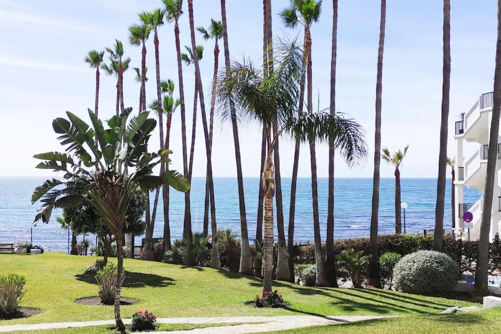 Algaida Beachfront - Seaview Studio Costa Del Sol Apartment Sitio de Calahonda Luaran gambar